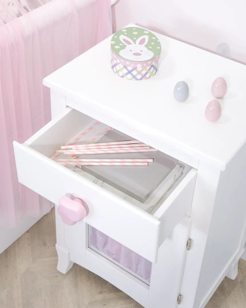 Table de chevet enfant avec porte et rideau - Livraison rapide 2