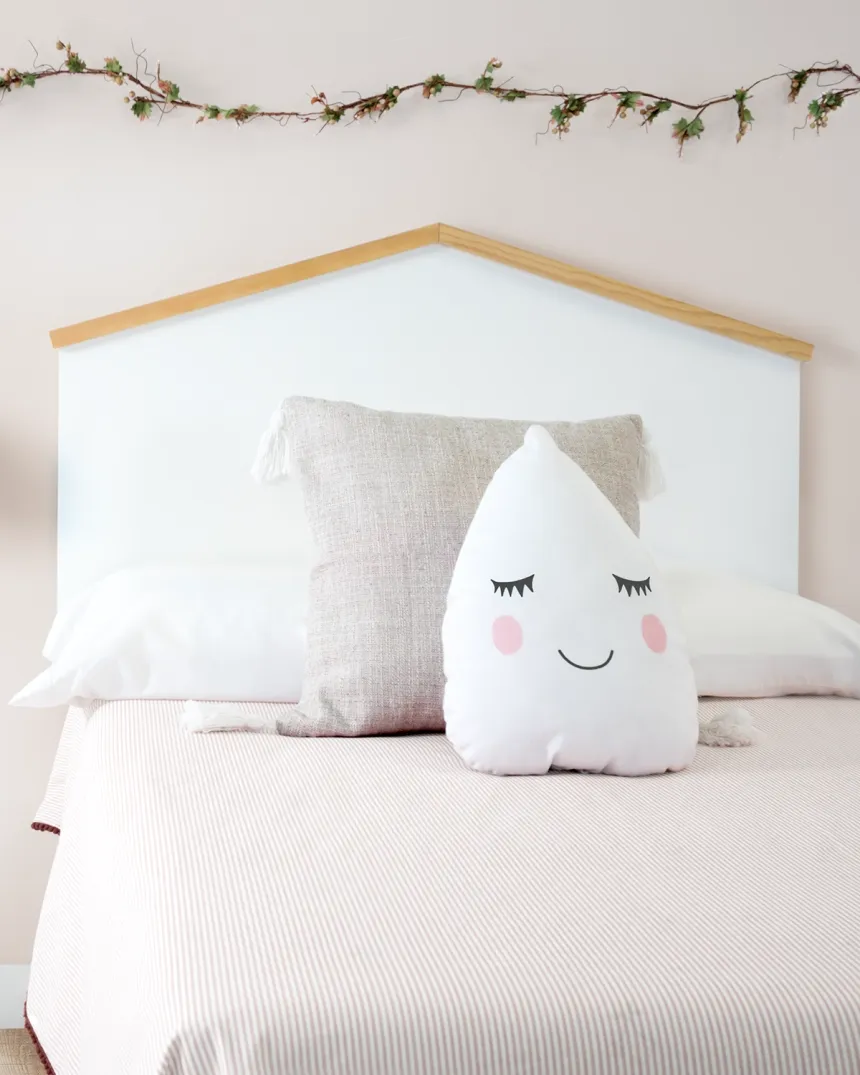 Tête de lit enfant Cabane Scandinave - Livraison rapide